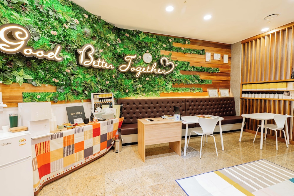 Sanbangsan Hotel 35/50