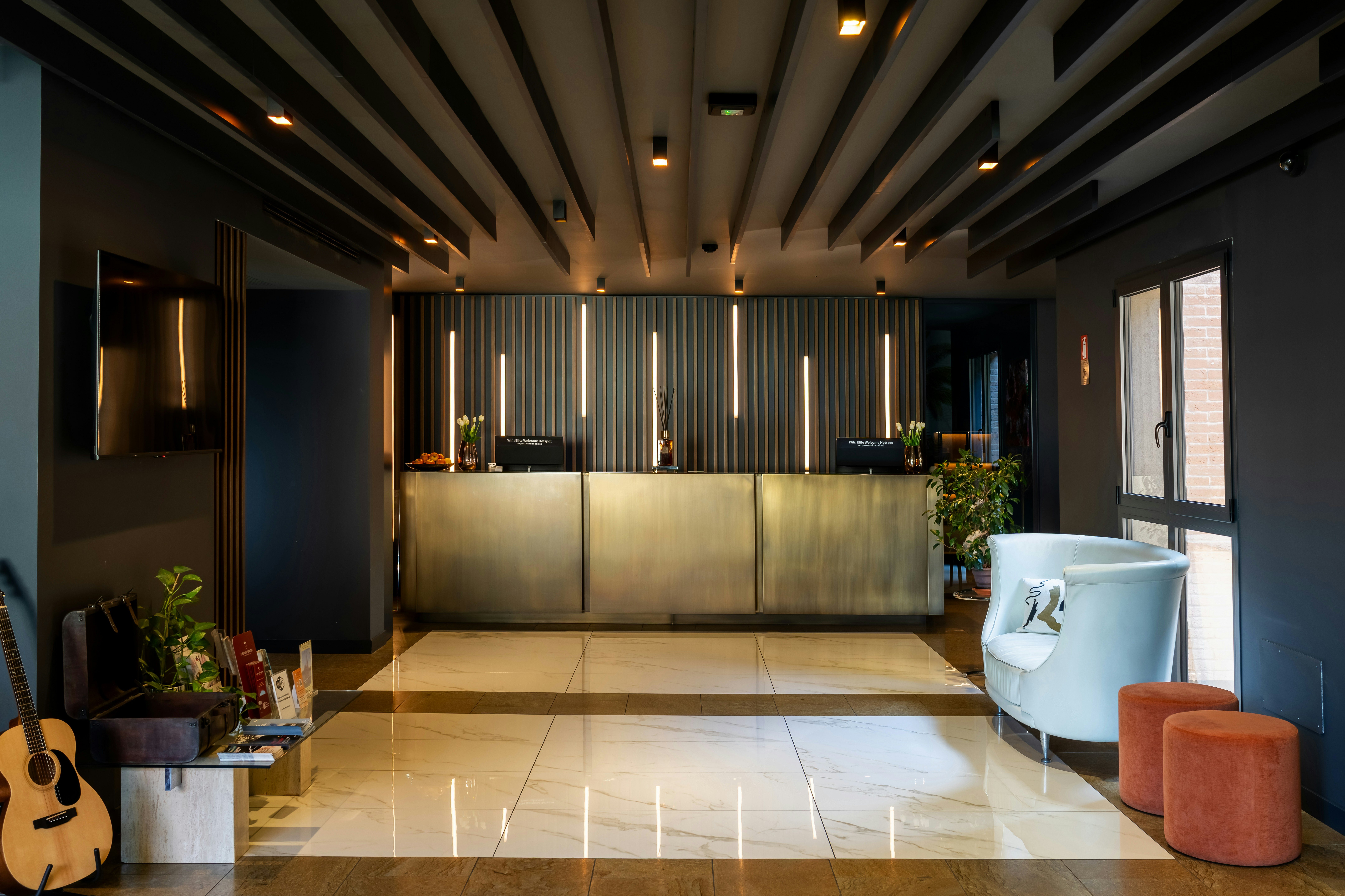ELITE HOTEL RESIDENCE 6/69