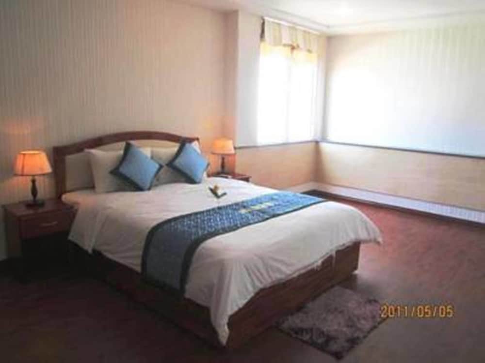Song Thu Hotel 13/35
