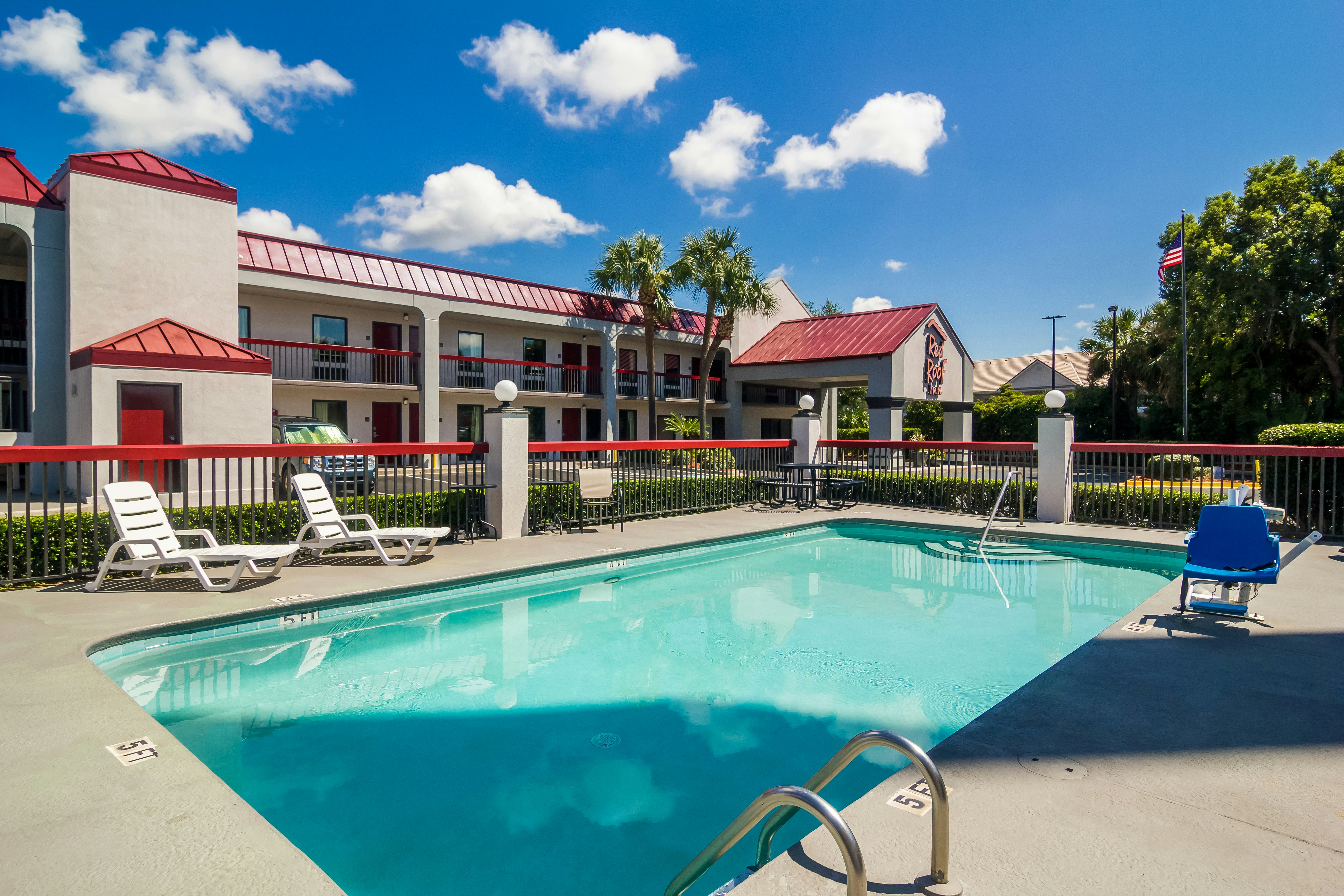 Red Roof Inn Kingsland 4/37