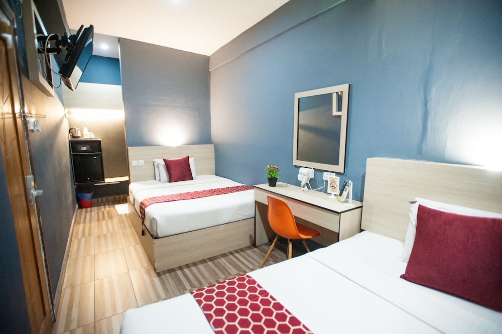 DJ Citi Inn Premier 41/62