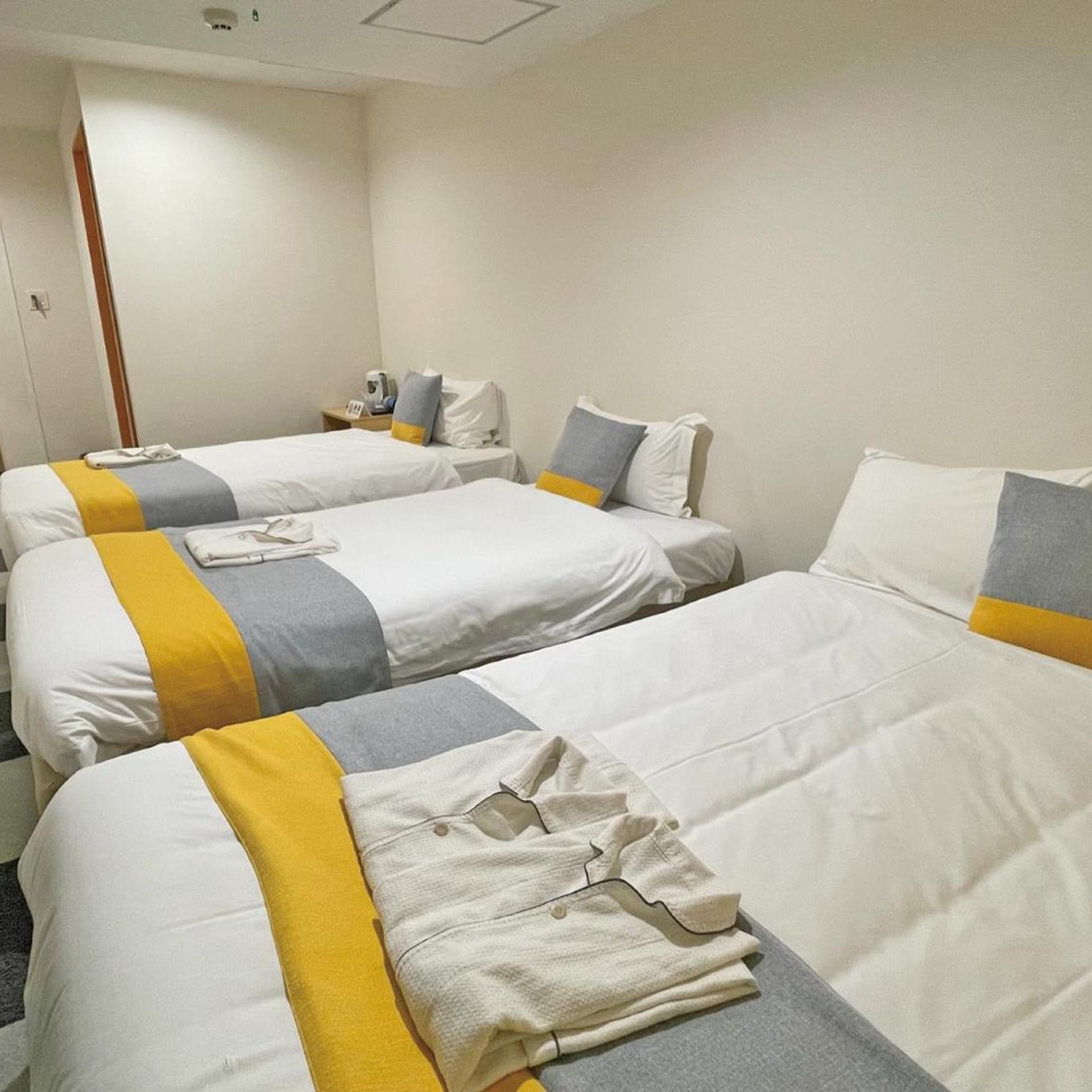 Triple Room