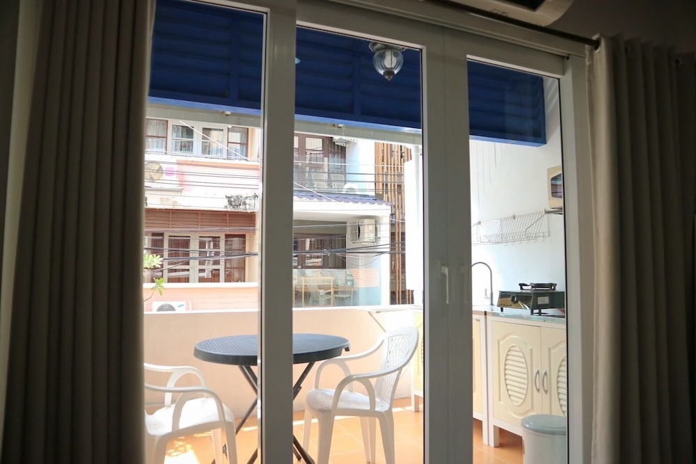 Sunshine Guest House Hua Hin 30/50