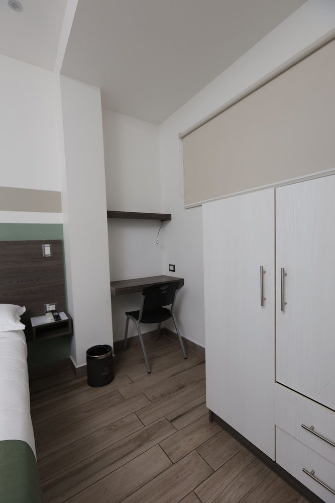 Hotel Cultura Plaza 45/50