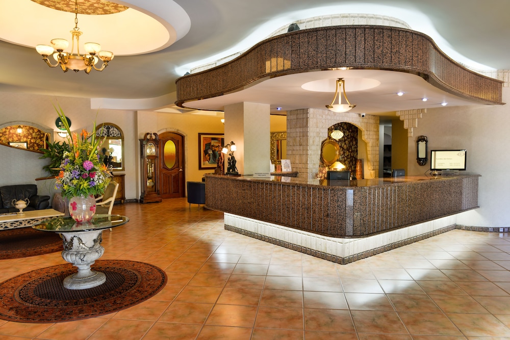 Hotel Plaza Del General 5/37