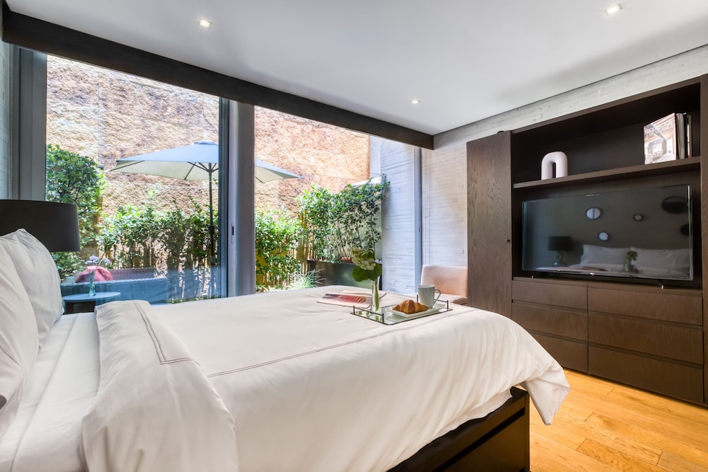 AR 218 Hotel by ULIV 25/58