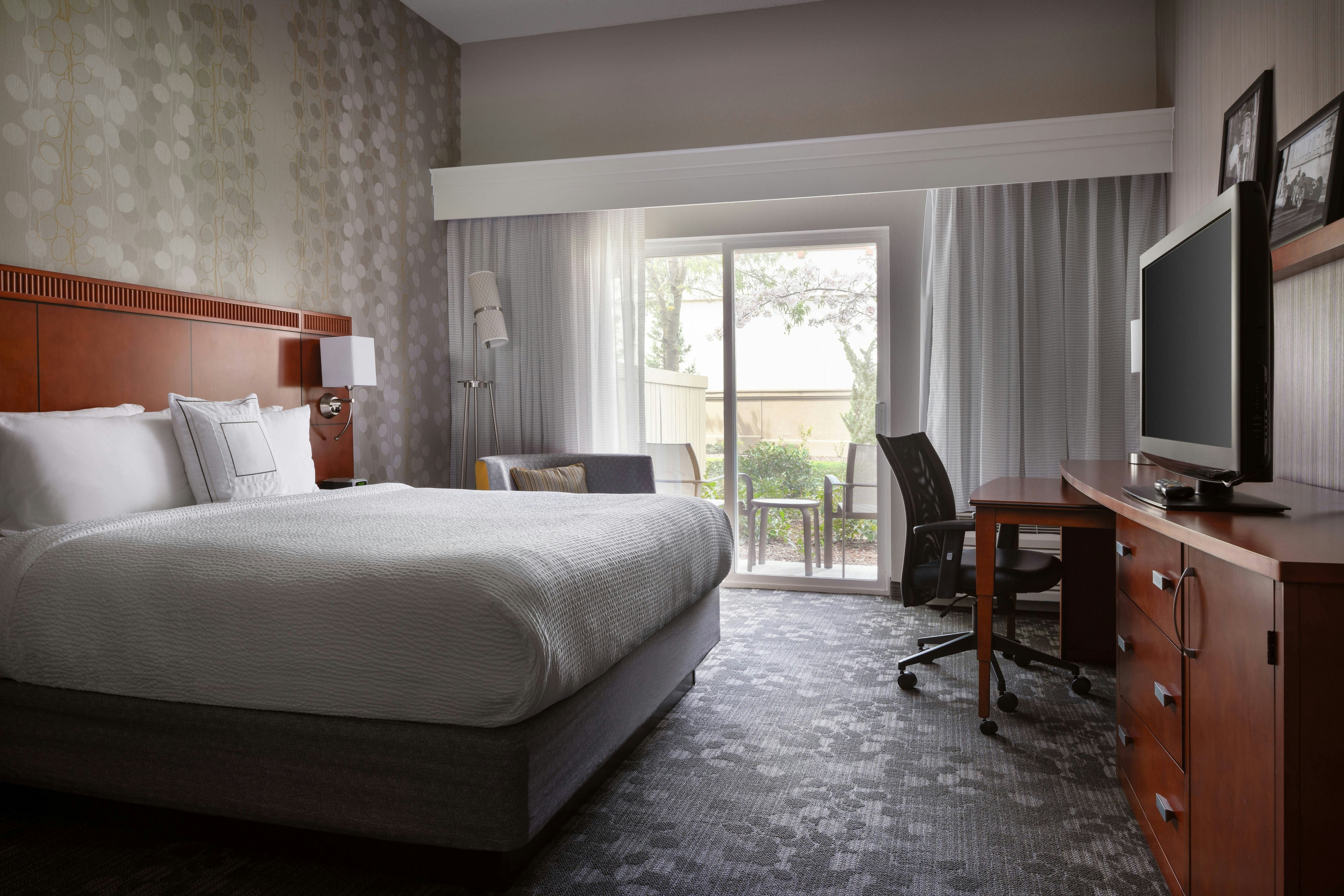 Room, King Bed