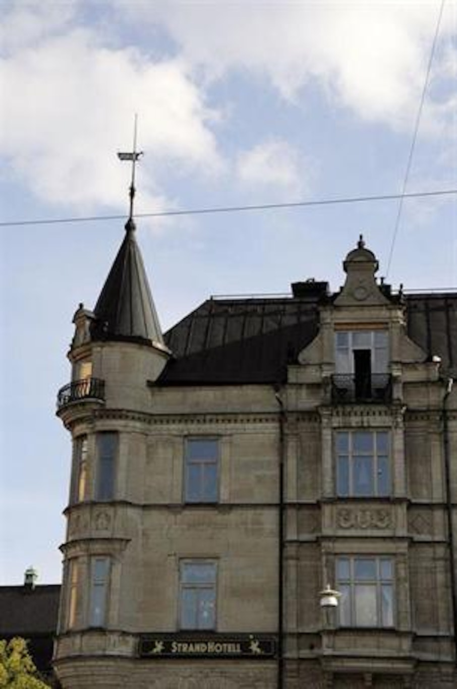 Strand Hotell 1/14