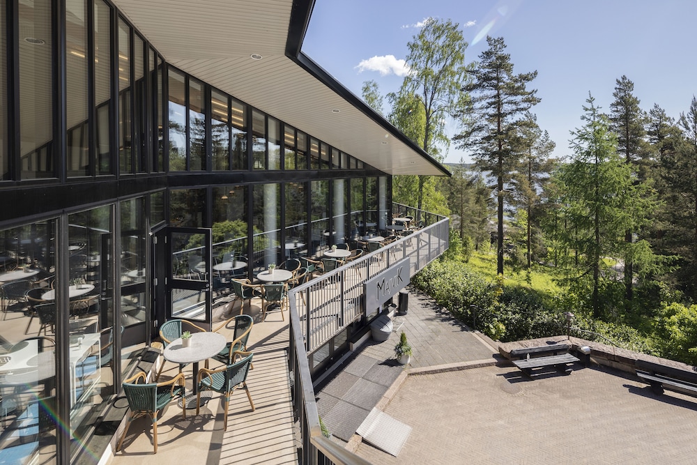 Hotel Majvik 33/43