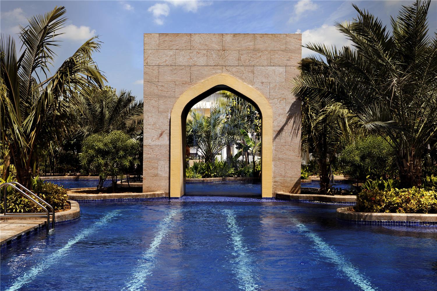 swimming pool spa