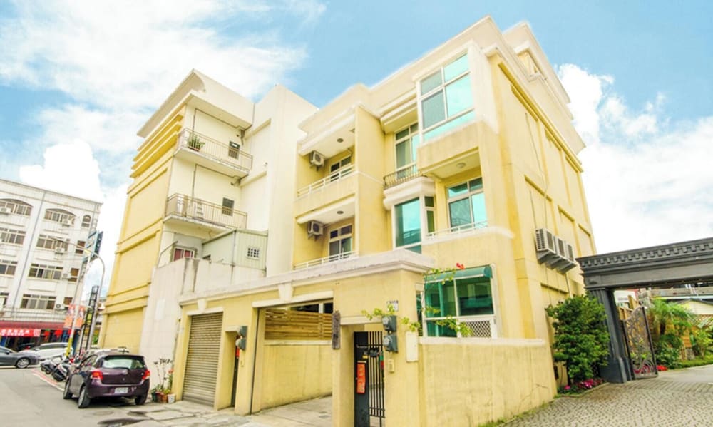 Encounter Hostel 42/47