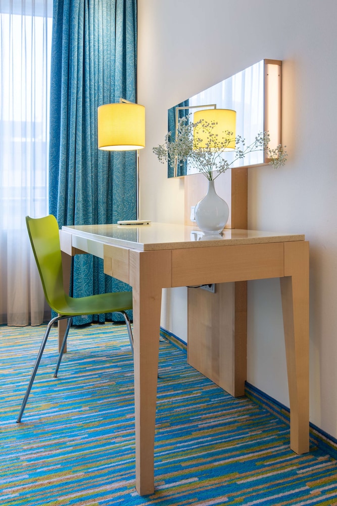 Radisson Blu Hotel, Hamburg Airport 54/66