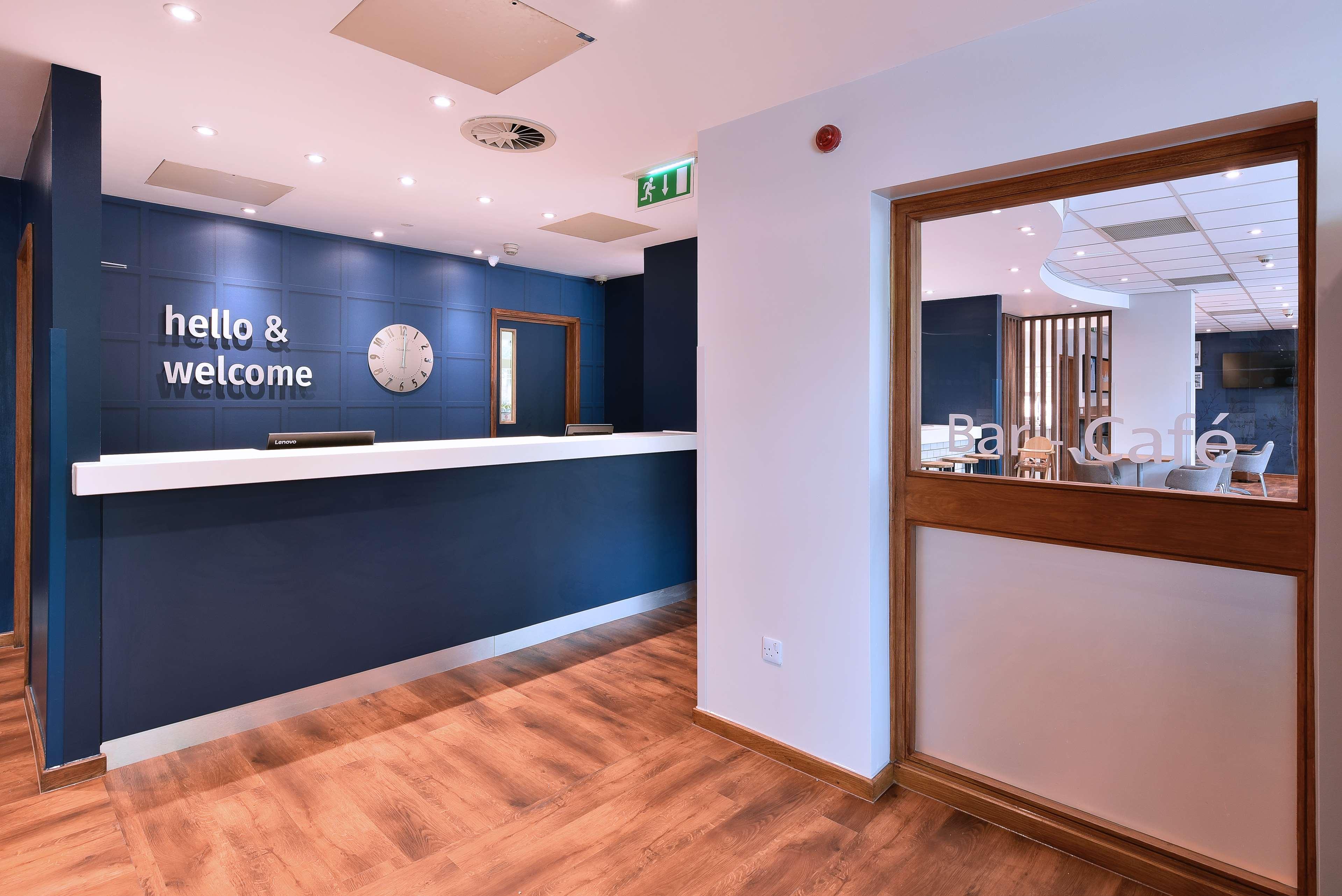 Travelodge Swansea Central 6/54