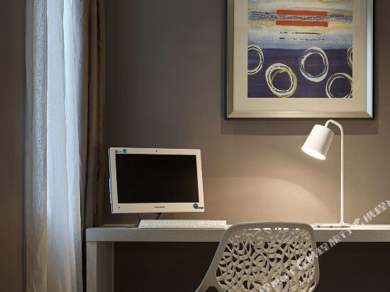 Orange Boutique Hotel Xinyang 27/28