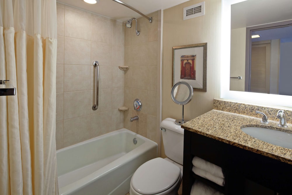 Doubletree By Hilton New Orleans Airport 11/58