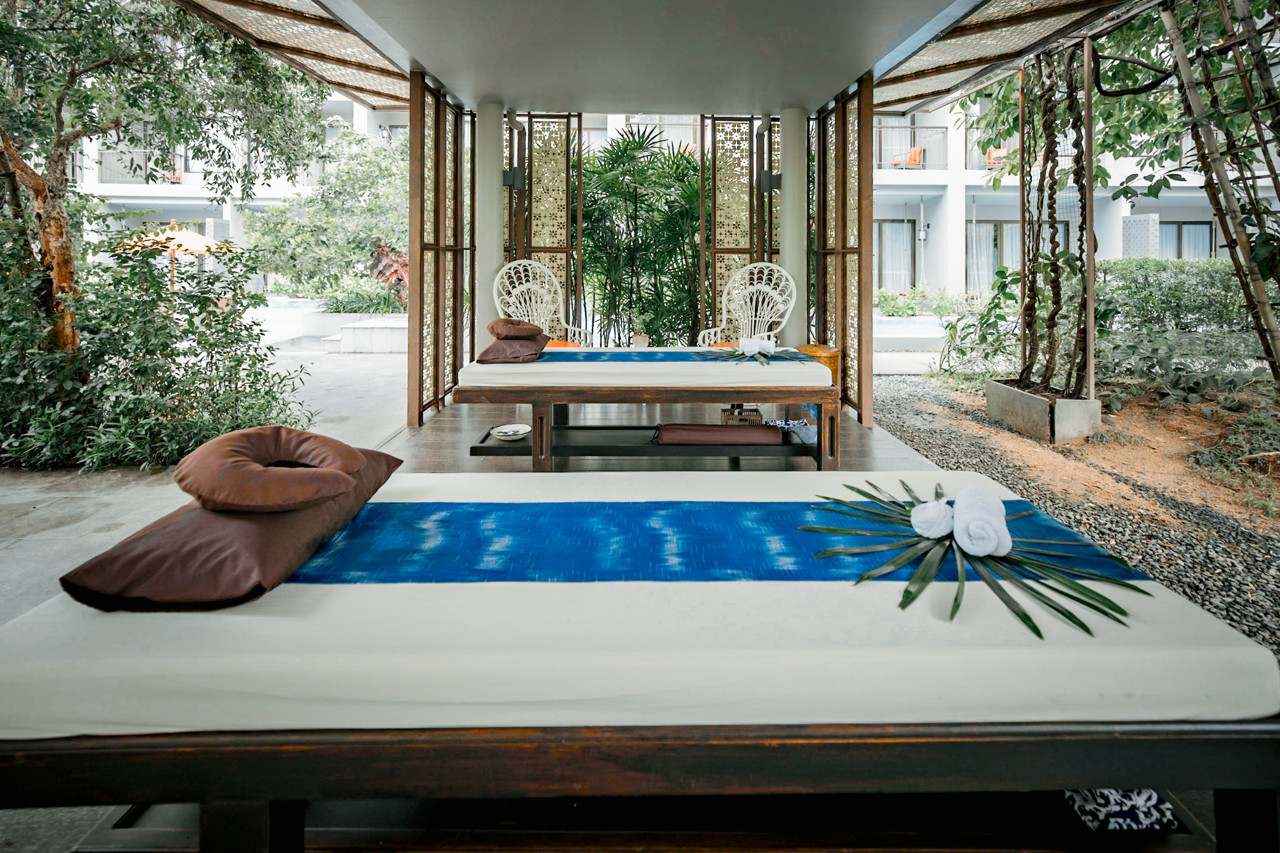 Proud Phuket Hotel 39/60