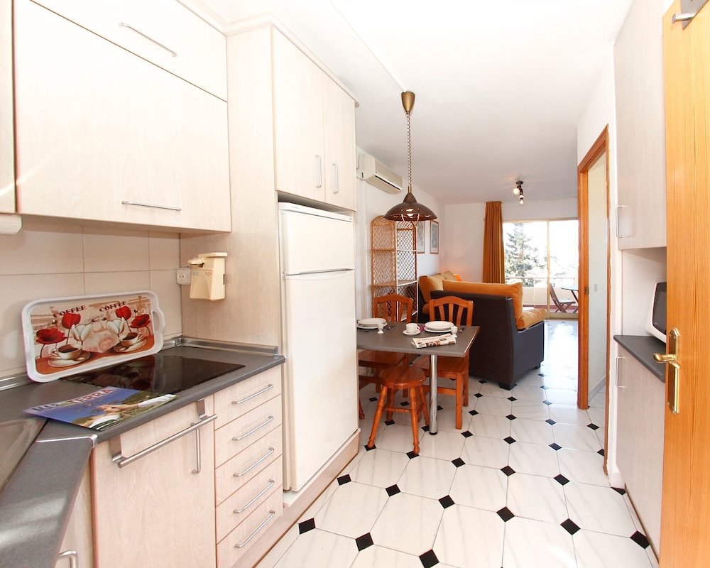 Albir Hills Apartments 50/63