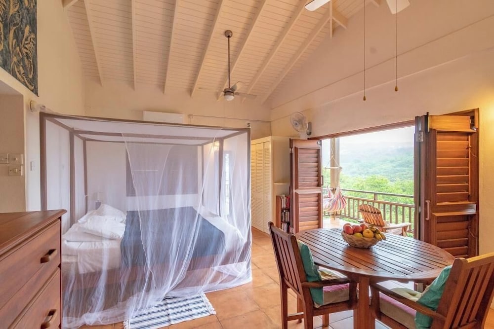 Cabier Ocean Lodge 11/50
