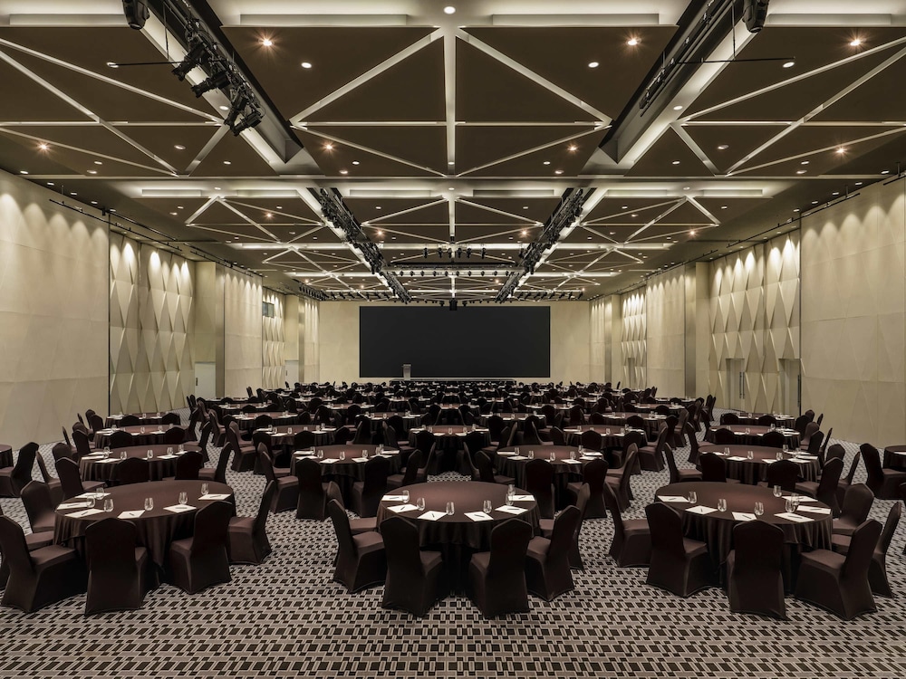 Novotel Ambassador Seoul Yongsan 57/65