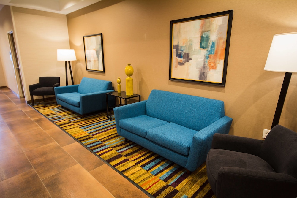 Fairfield Inn Suites By Marriott Denver Northeast Brighton 30/41
