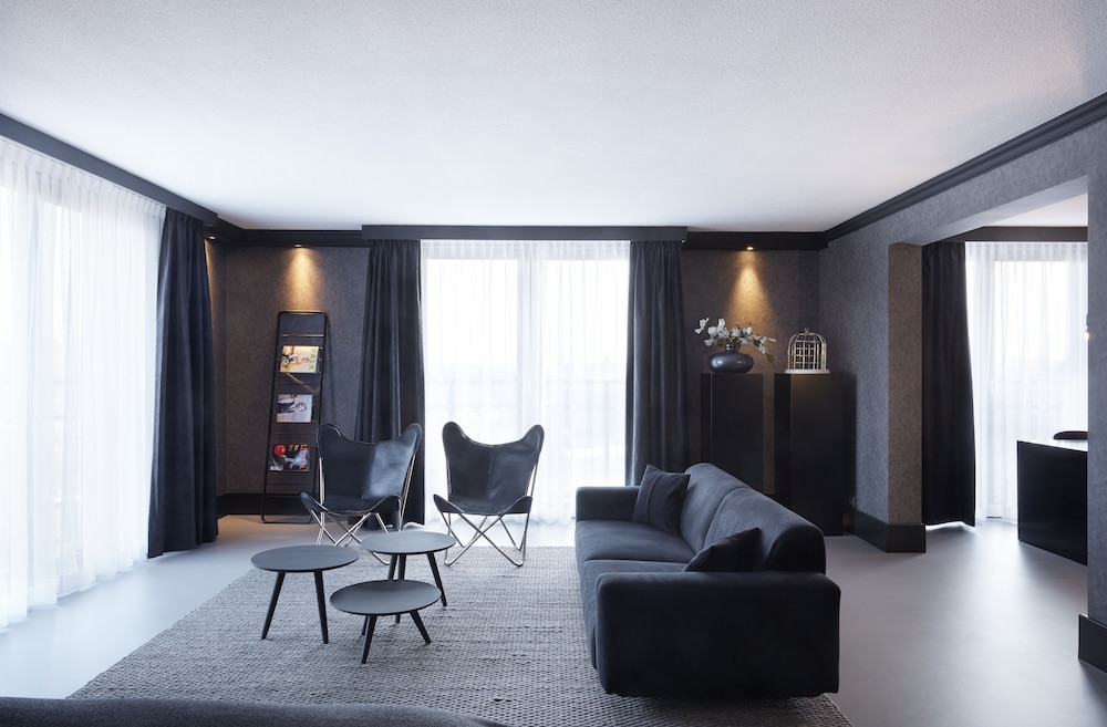 Theaterhotel de Oranjerie 33/61