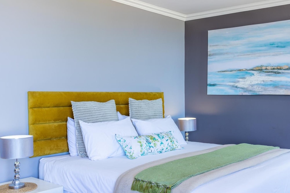 Boardwalk Lodge 27/50