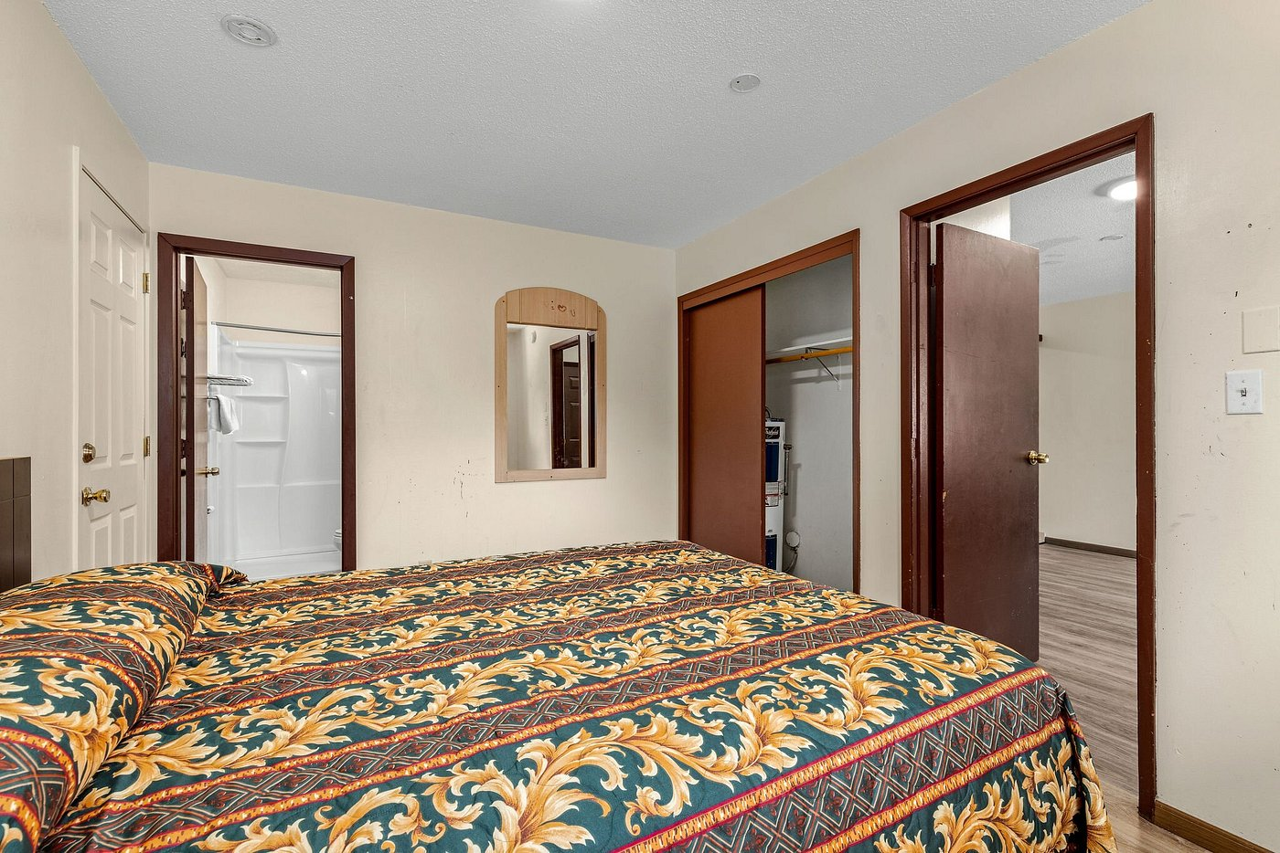 Stonebridge Inn & Suites Gresham, OR - Portland 9/18