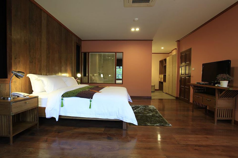 2 BEDROOMS, SUPERIOR, APARTMENT