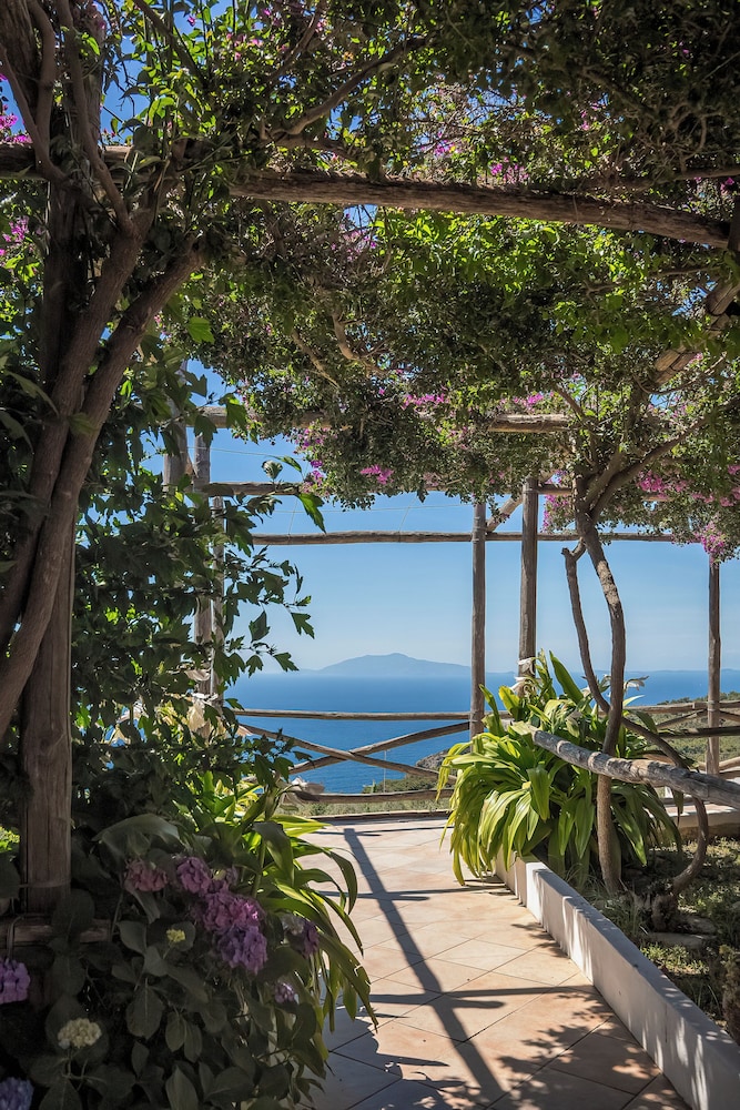 Hotel il Girasole 67/74