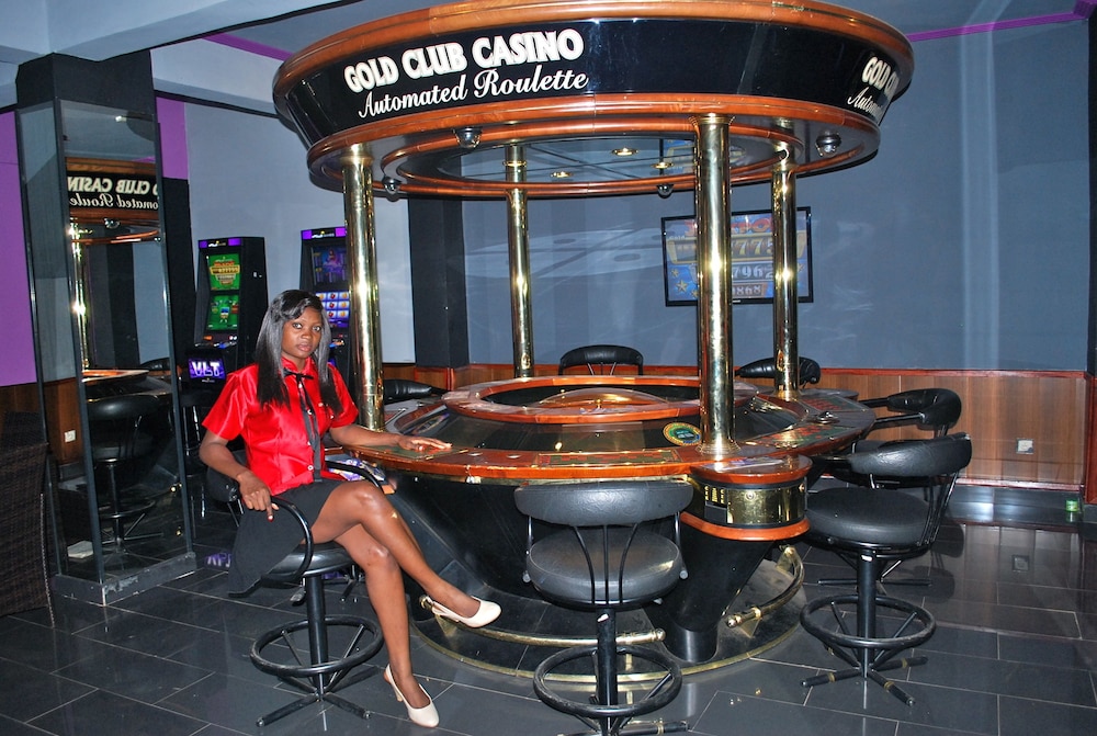 YaahoT Hotel 25/50