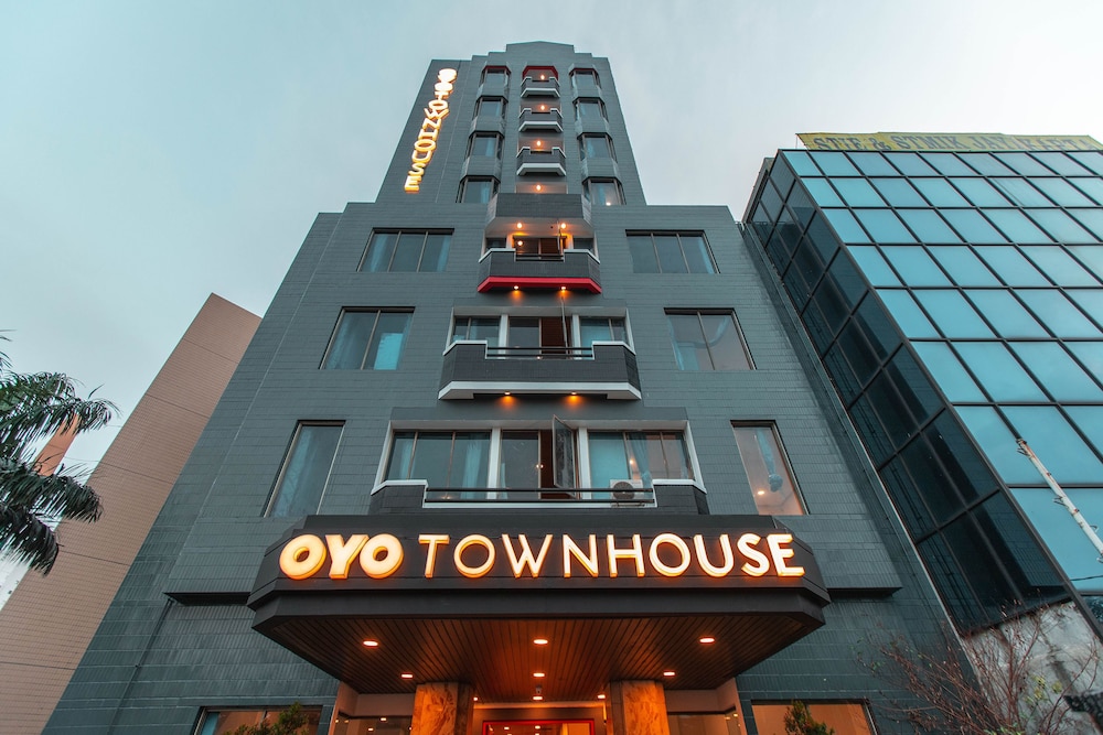 Super OYO Townhouse 1 Hotel Salemba 2/38