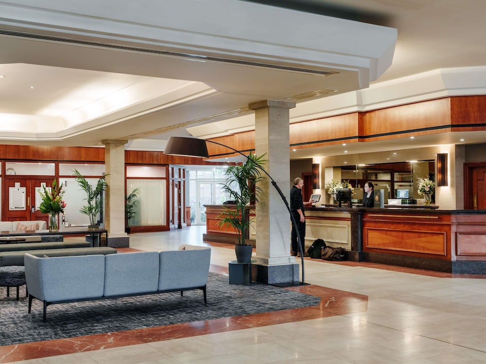 Mercure Daventry Court Hotel 7/79