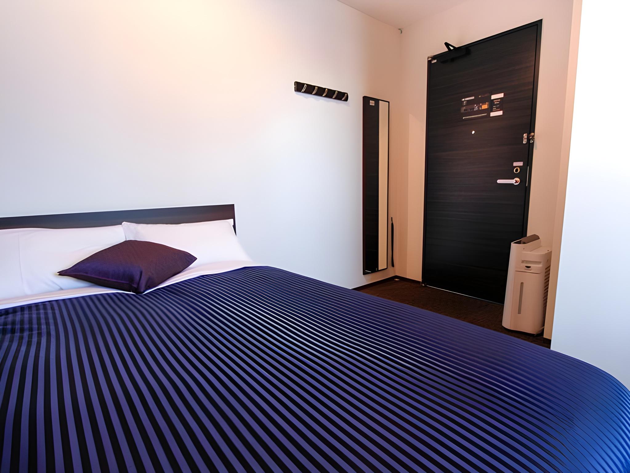 Semi Room, Standard, Double Bed