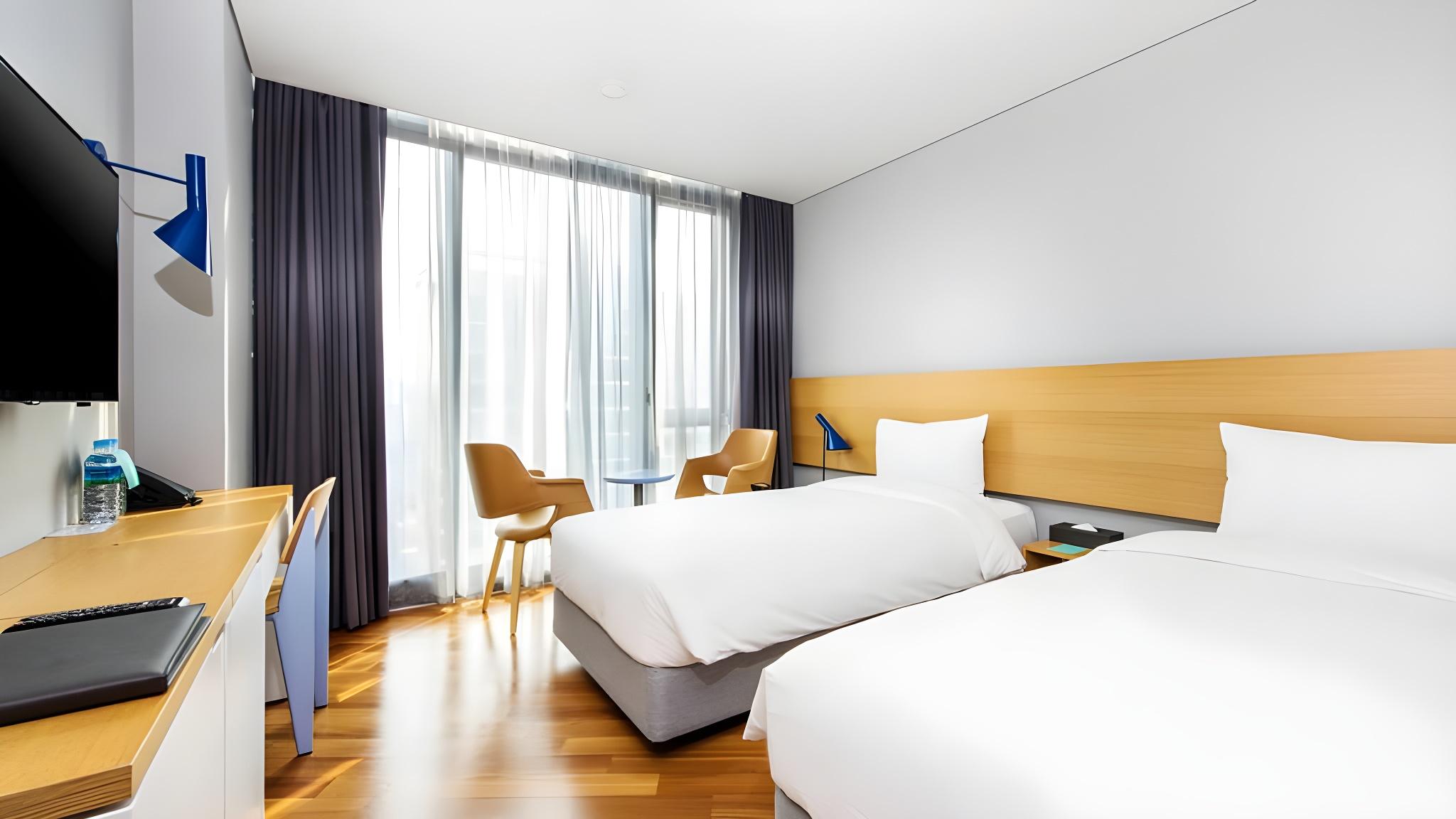 Suite, Deluxe, Twin Beds