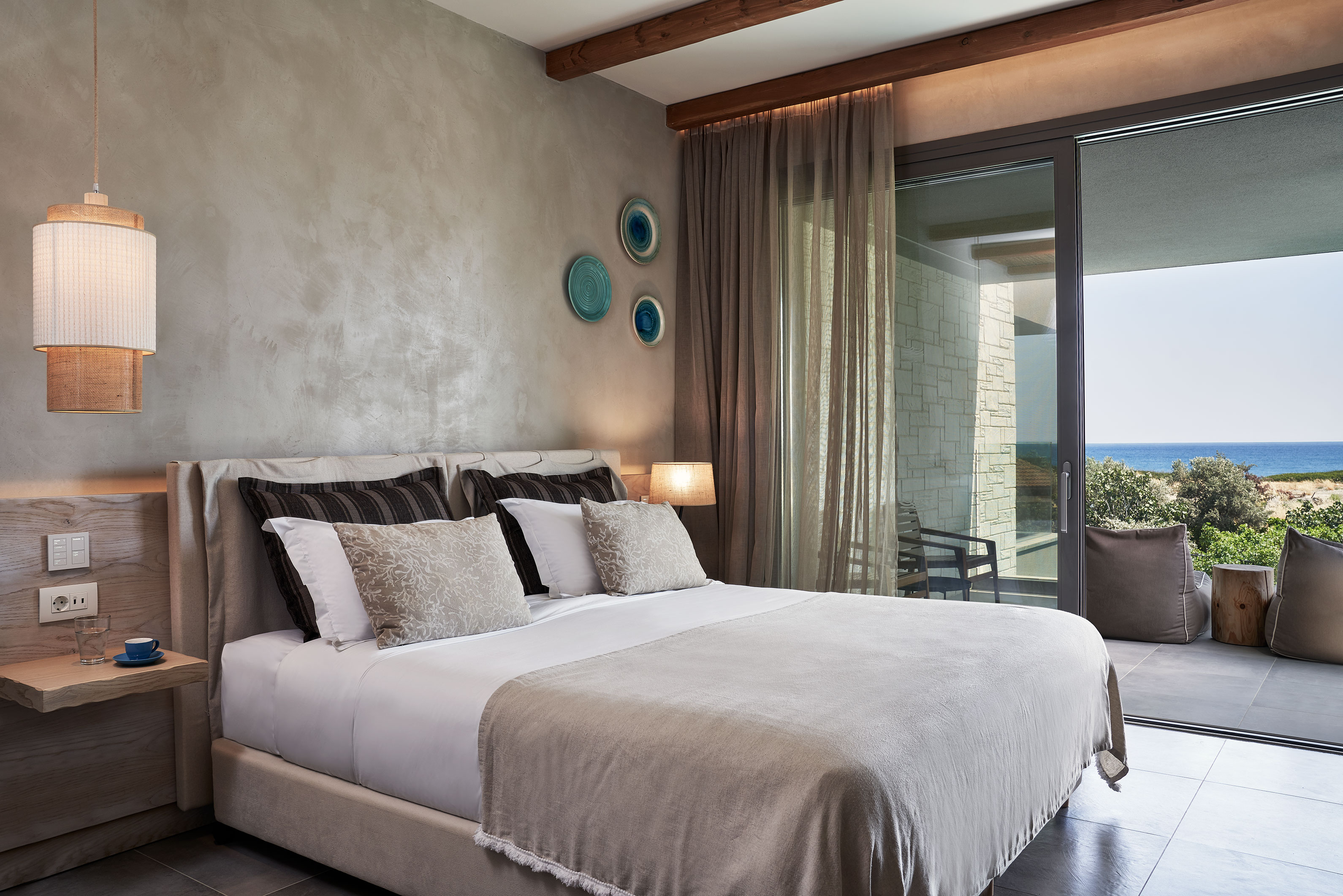 Room, Double or Twin Bed, Lateral Side Sea View