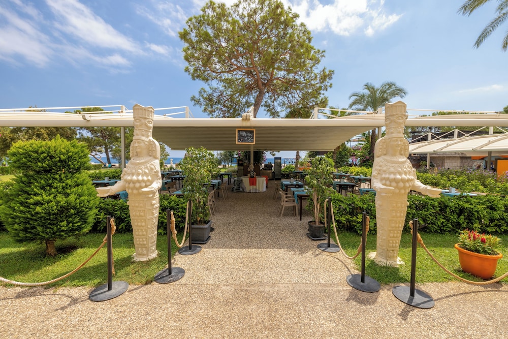 Club Hotel Belpinar 29/50