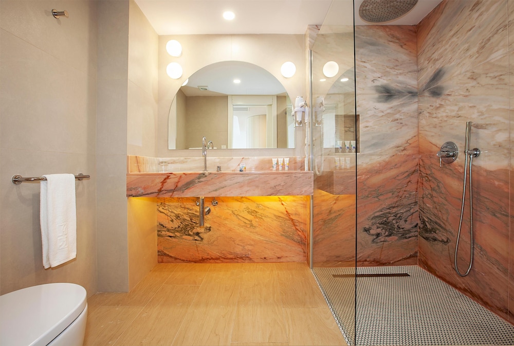 Plus Fariones Habitat 86/87
