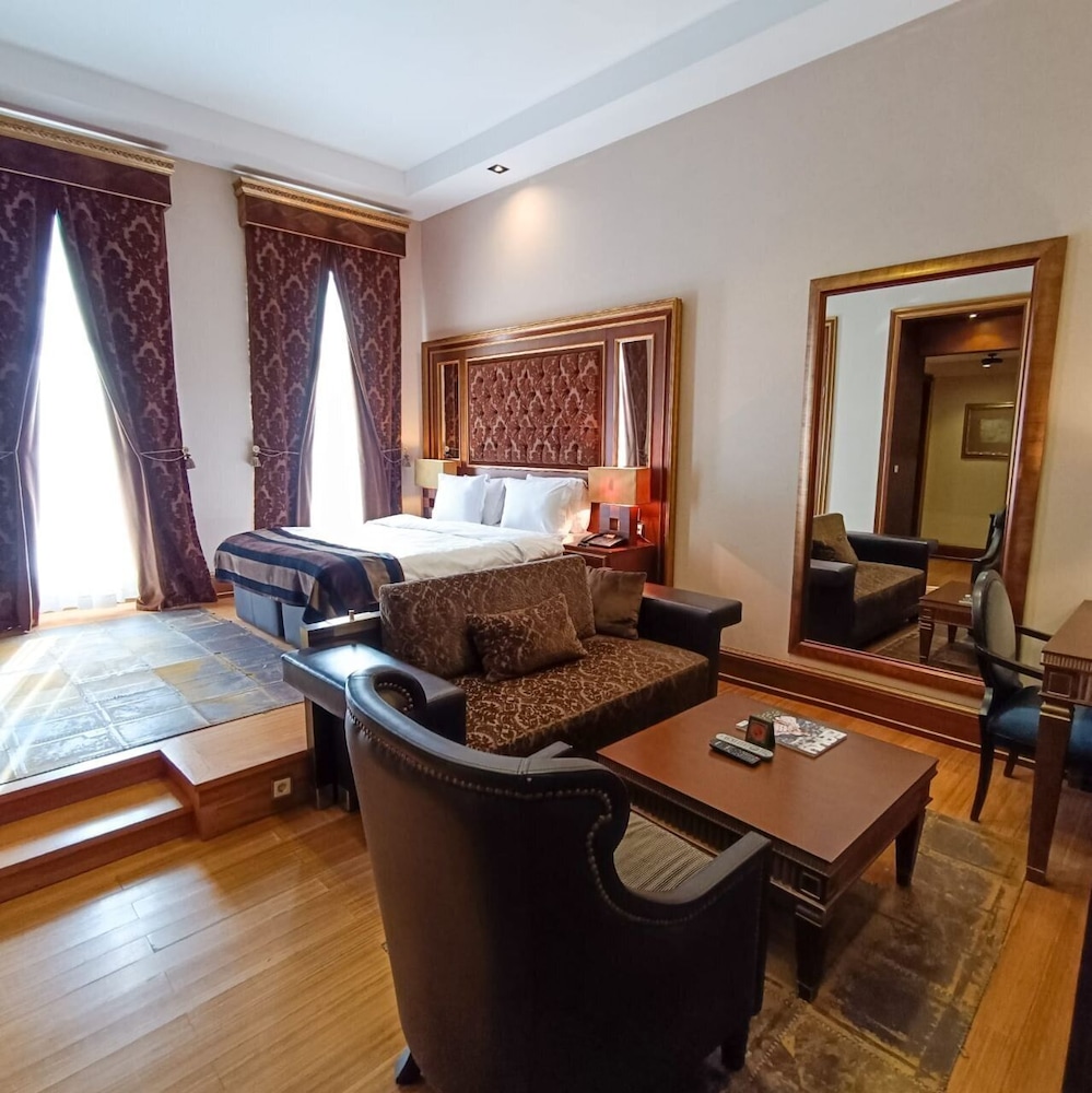 Sultan Inn Boutique 11/56