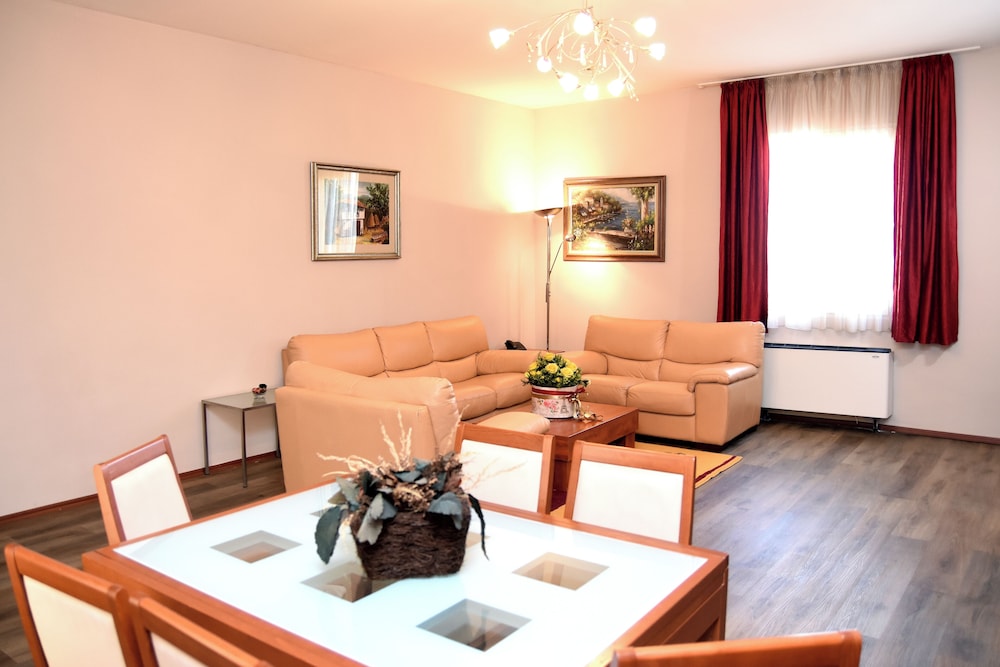 Sveta Sofia Hotel 50/65