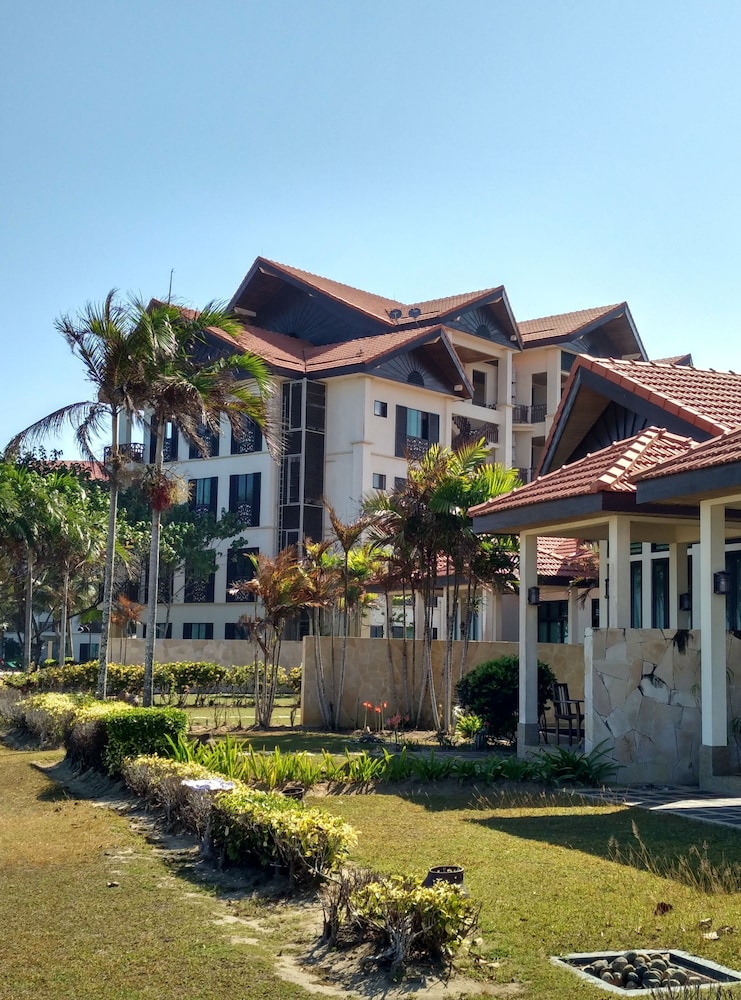 Sabah Beach Villas Suites 57/63