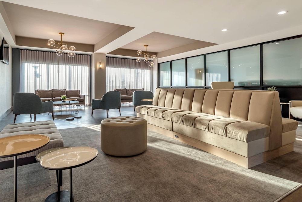 Lyric Hotel West End, Trademark Collection by Wyndham 26/50