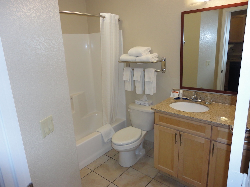 Candlewood Suites Houston(The Woodlands) 17/50