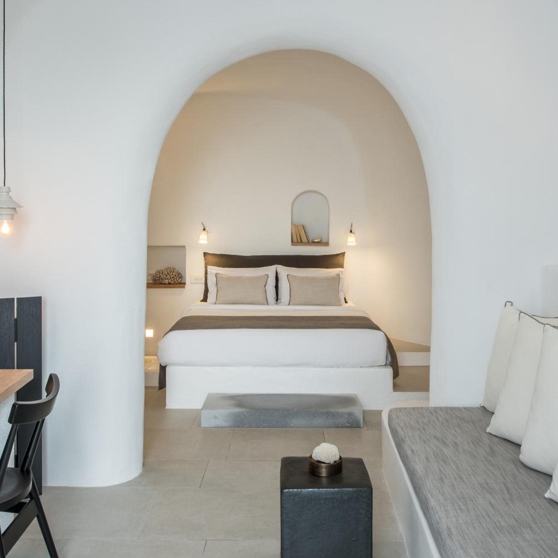 Traditional, Suite, Caldera View