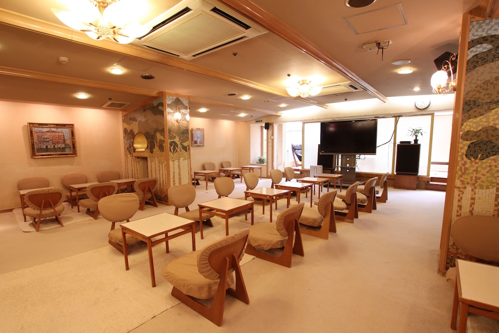 Capsule inn Osaka - Caters to Men 69/74