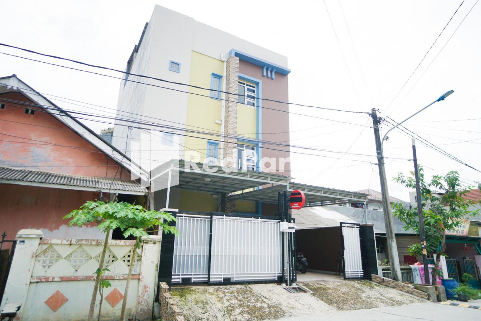 OYO 3964 Indah Residence Syariah 39/47