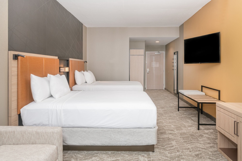 ROOM, MULTIPLE BEDS, ACCESSIBLE