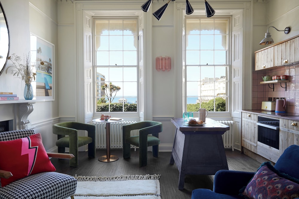 Artist Residence Brighton 31/50