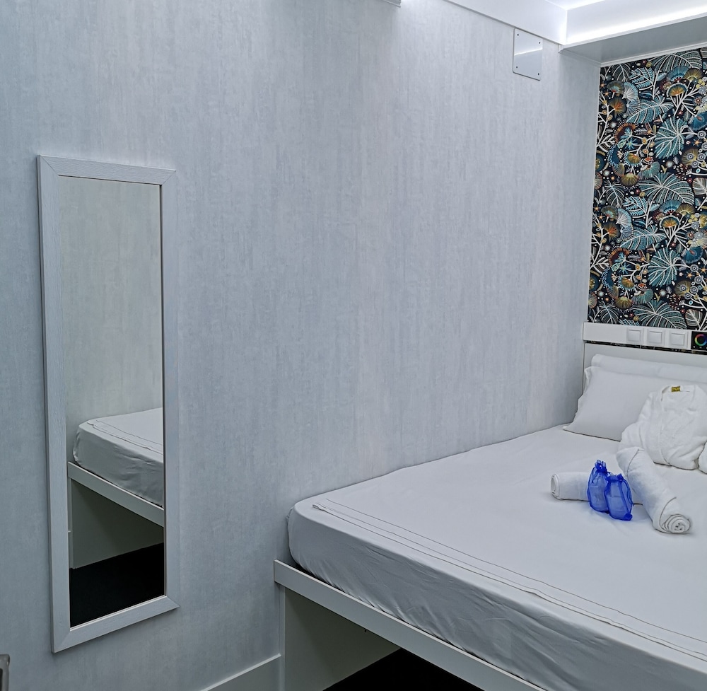 Modular Rooms Hotels 42/50