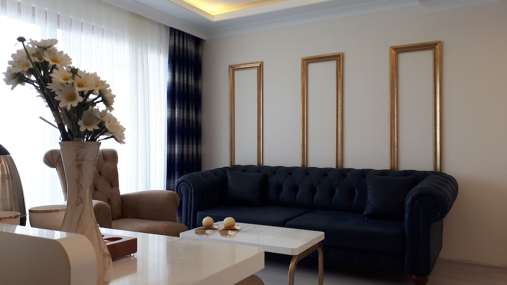 Mavili Suites 15/32