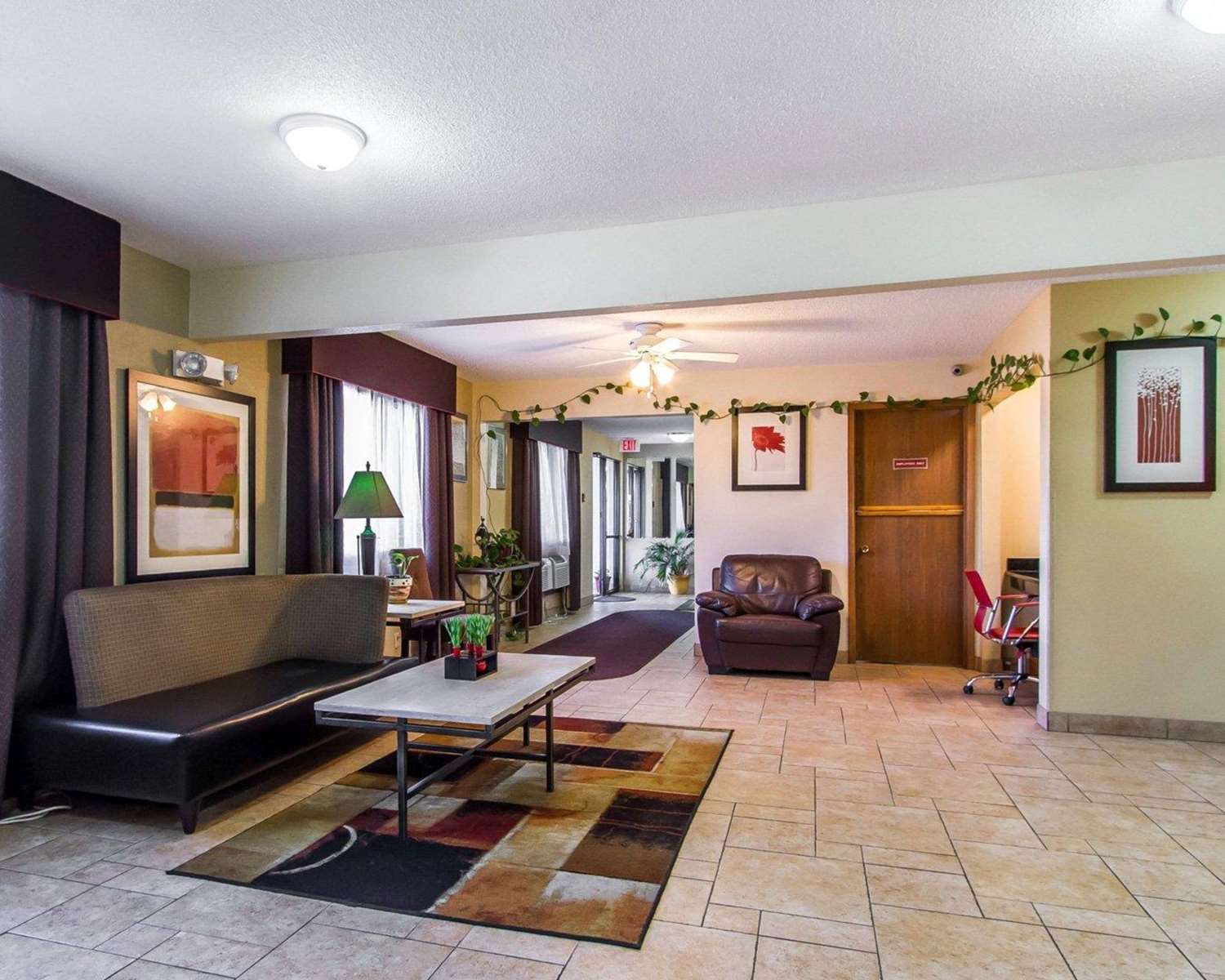 Quality Inn & Suites Ottumwa North 9/16